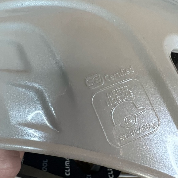 Adidas Destiny Softball Batting Helmet, 6 3/8" To 7 5/8" -White  Beige/Pearl. - Picture 10 of 10